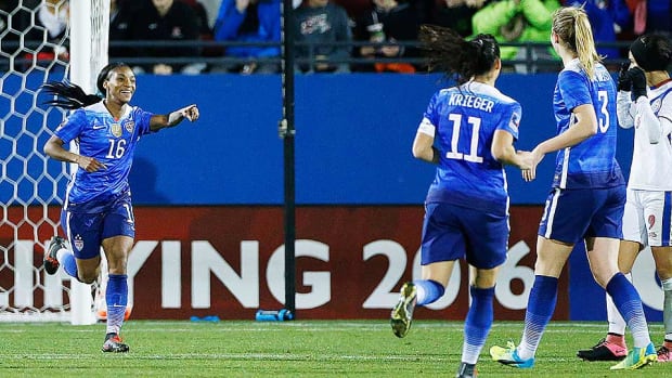 crystal-dunn-vs.-puerto-rico.jpg